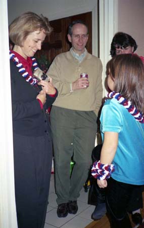 c2001-12